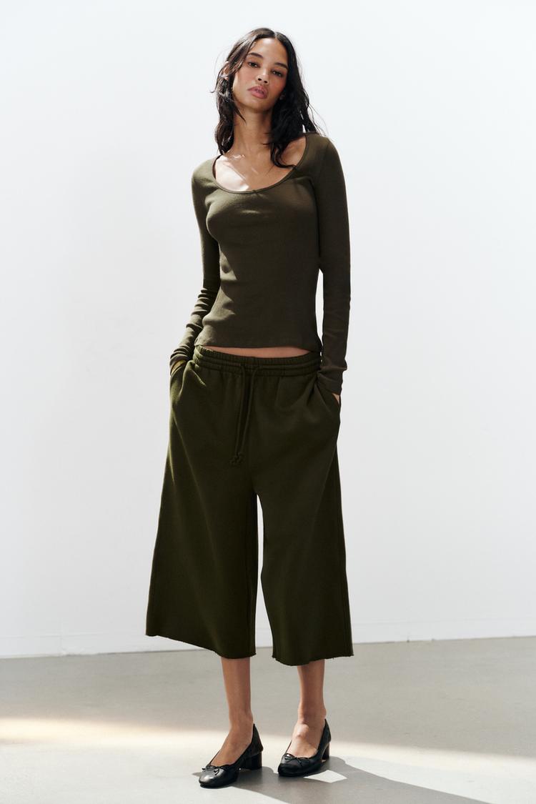 LONG PLUSH BERMUDA SHORTS