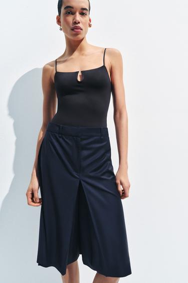 توب بولي أميد بفتحة - أسود الخاص بـ Zara