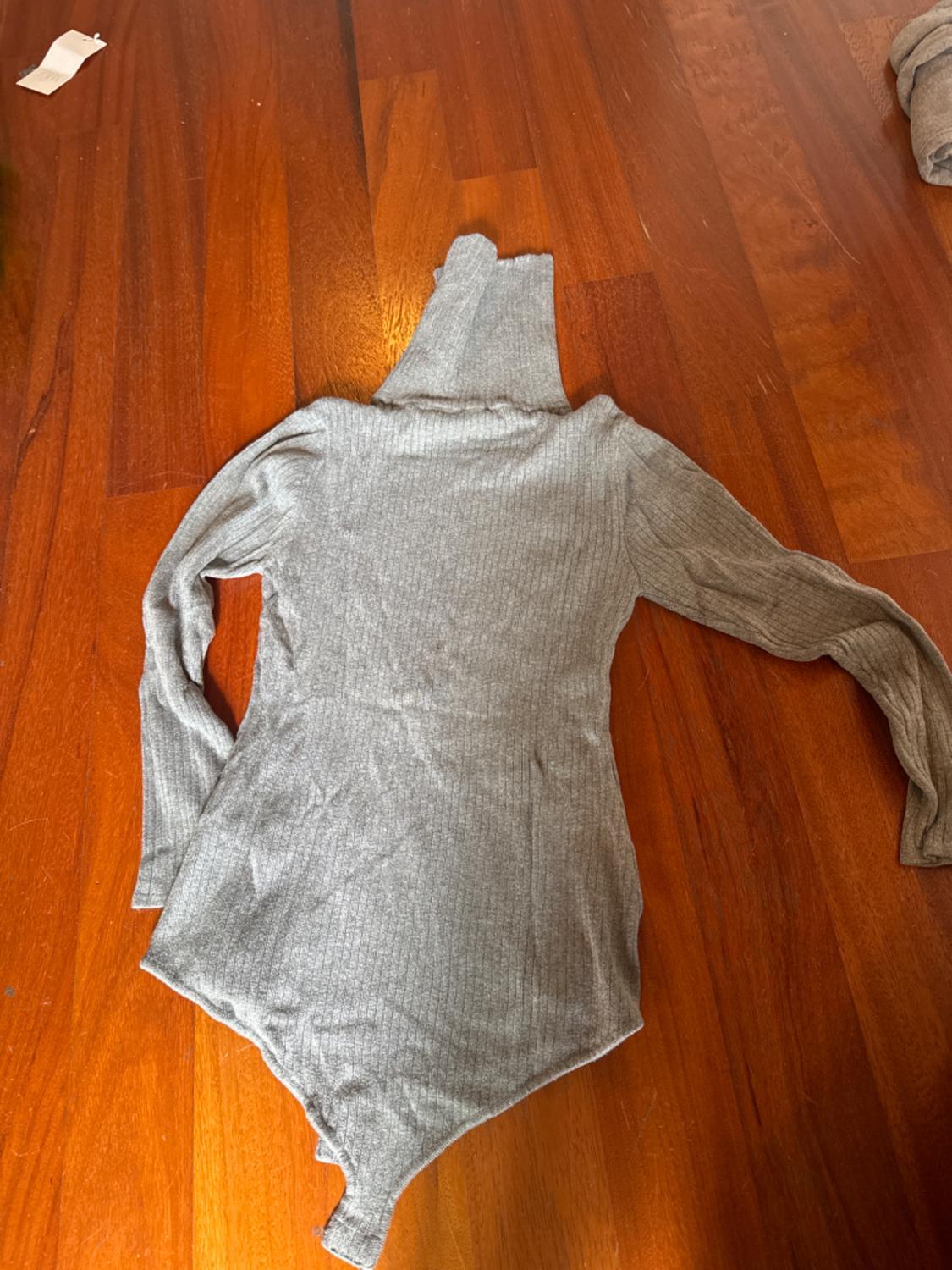 KNIT BODYSUIT WITH ZIP - Image 2
