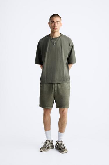 BERMUDA JOGGER LAVADA - verde lavado de Zara