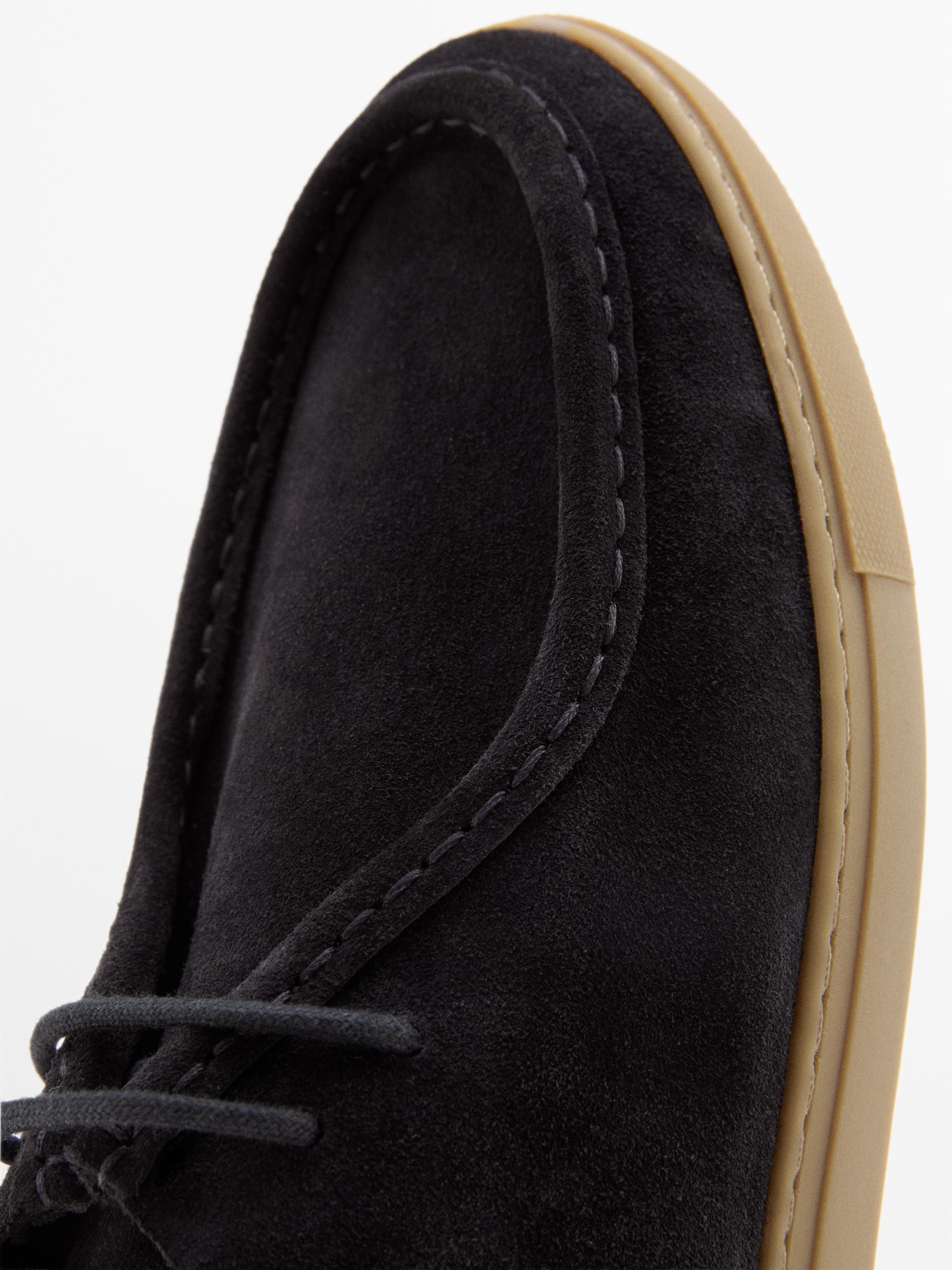 Soft leather moc toe shoes