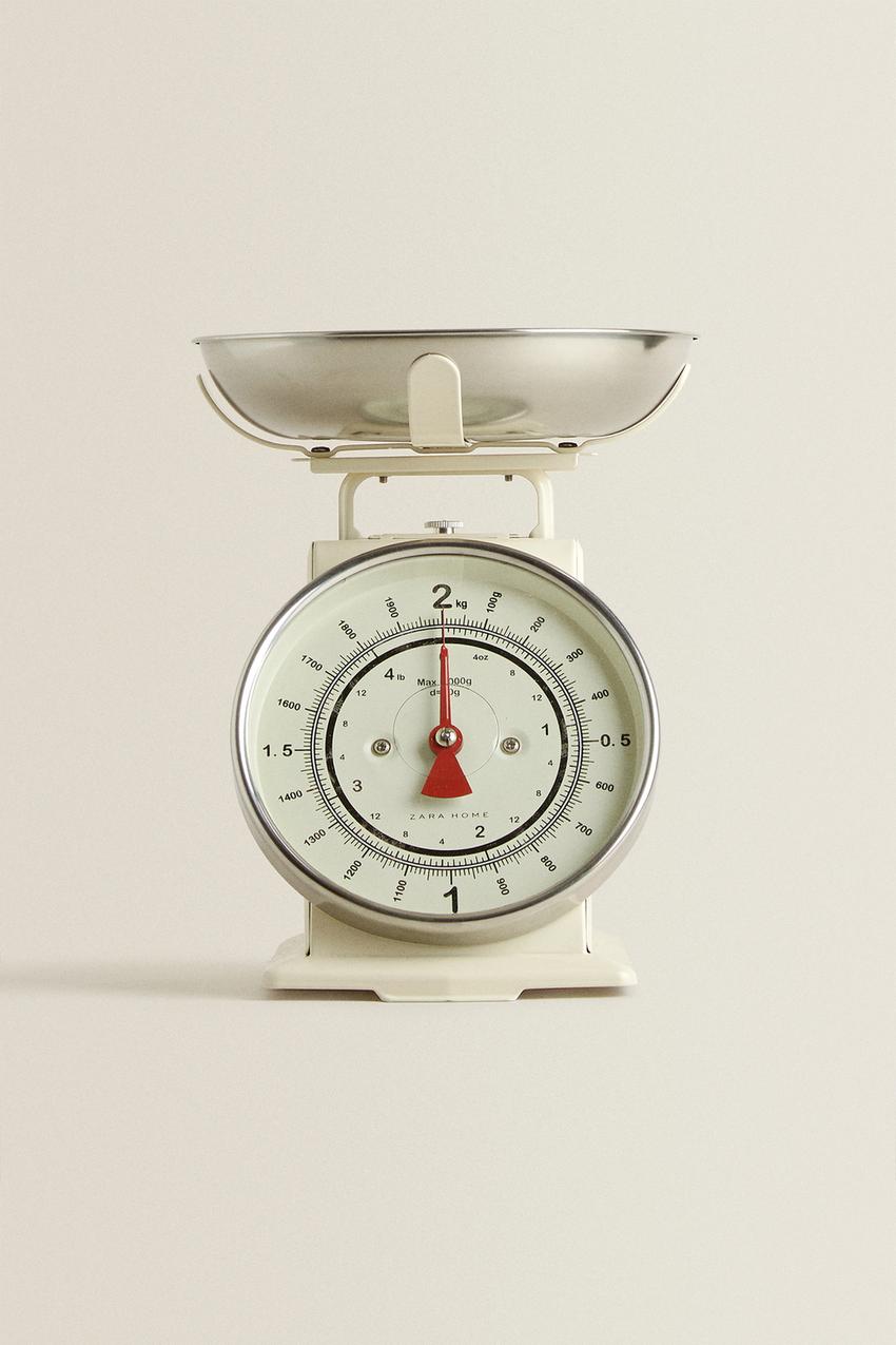 Retro Kitchen Weighing Scales