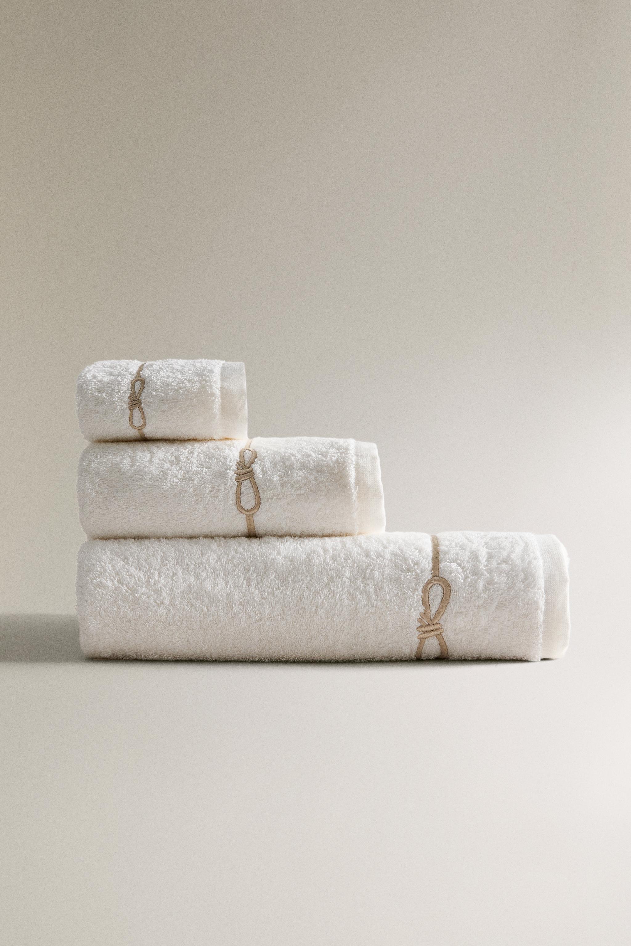 SERVIETTE DE BAIN BRODERIE NŒUD
