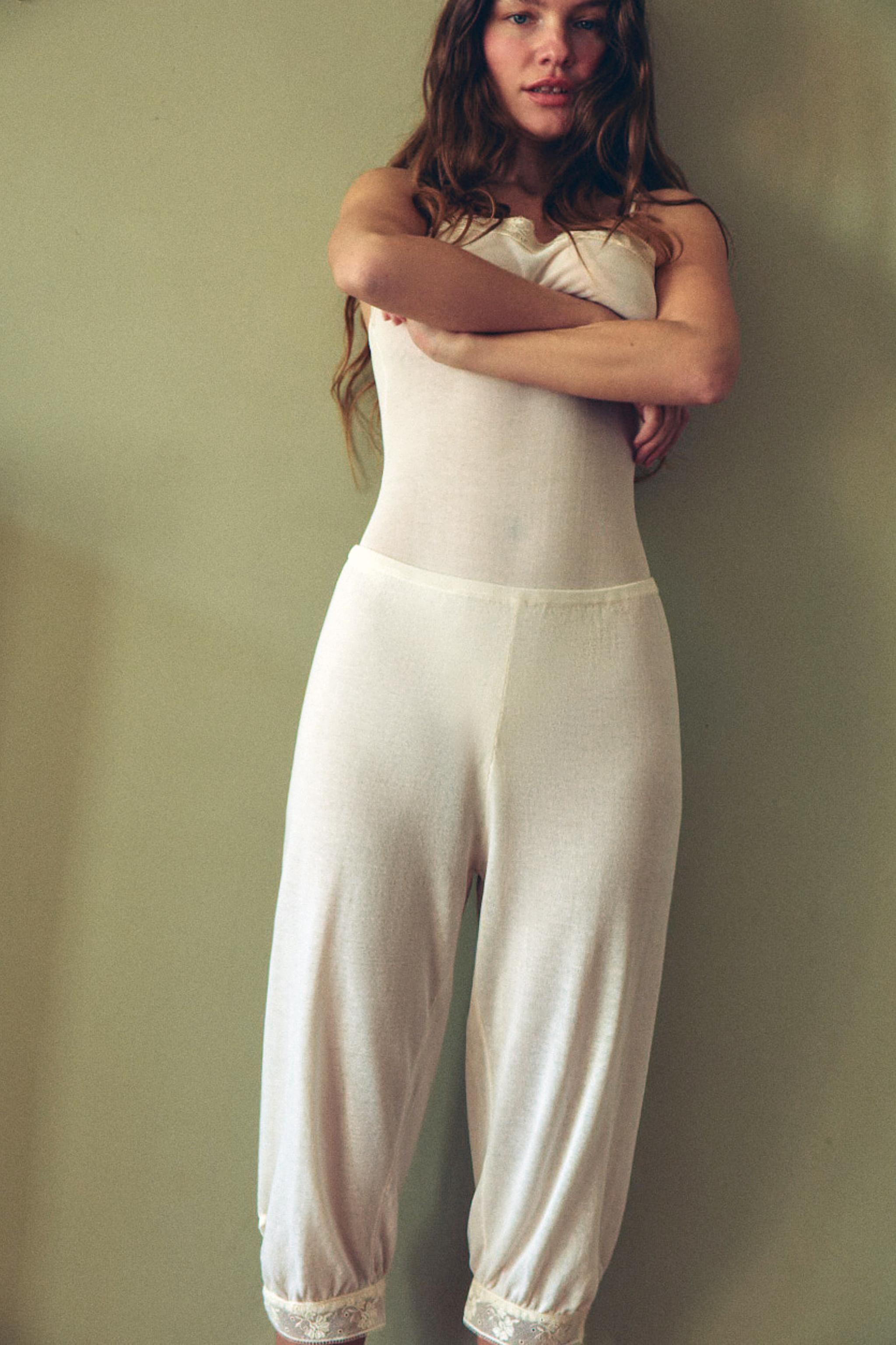 FINE KNIT LACE BODYSUIT