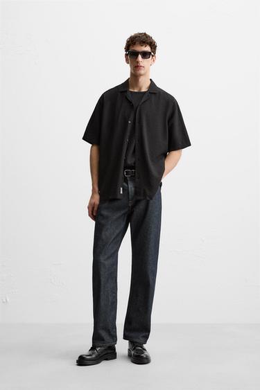 CAMISA FLUIDA RELAXED FIT - Negro de Zara - Imagen 0