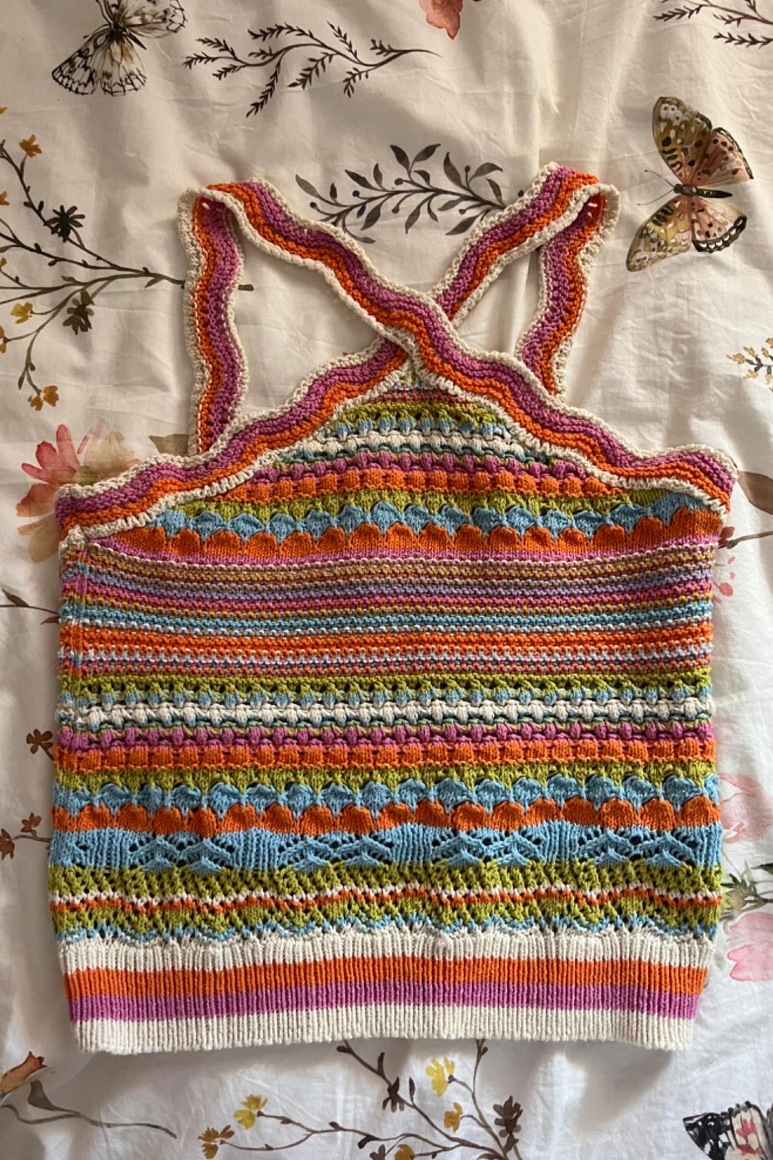 KNIT HALTER TOP