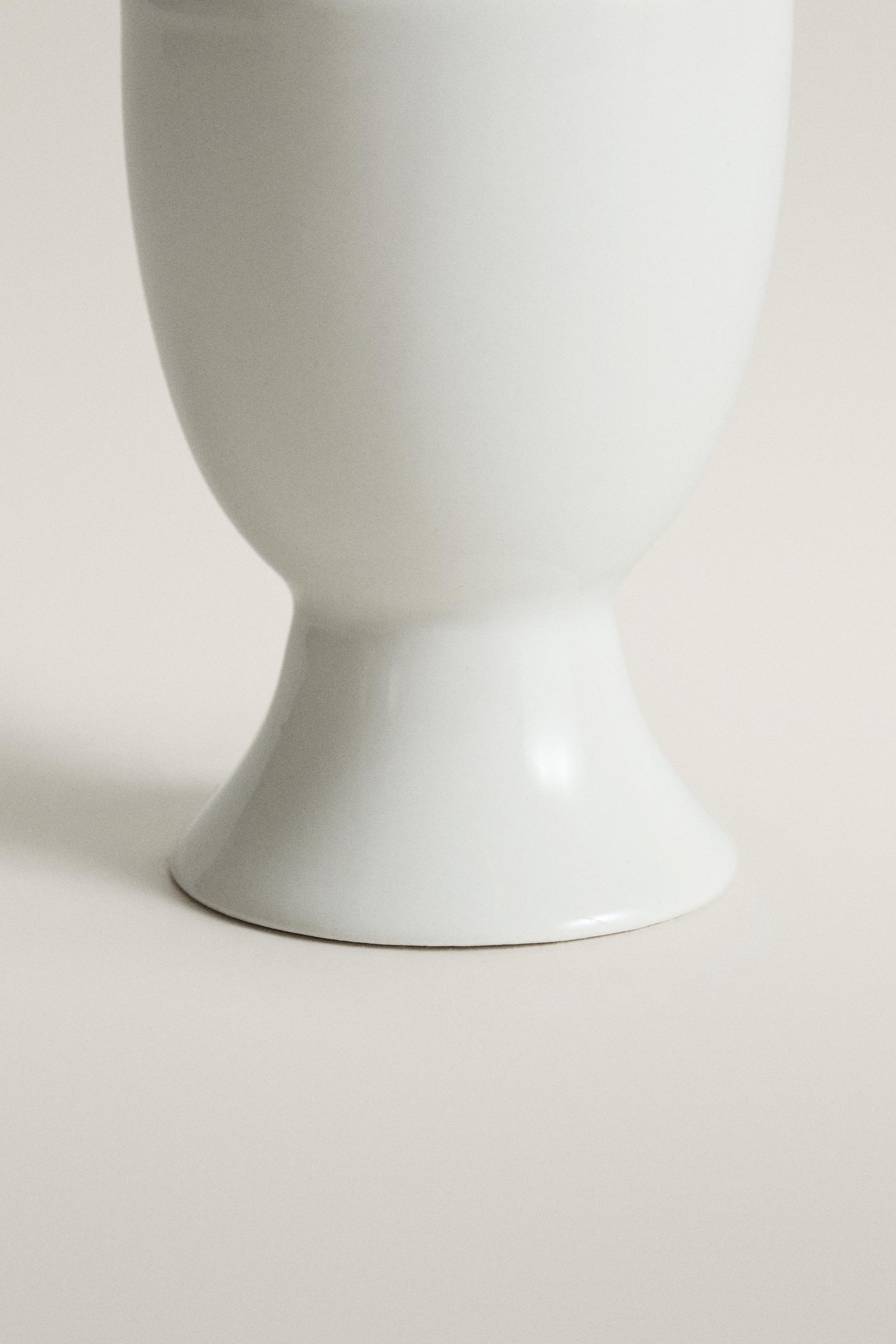 STONEWARE EGG CUP
