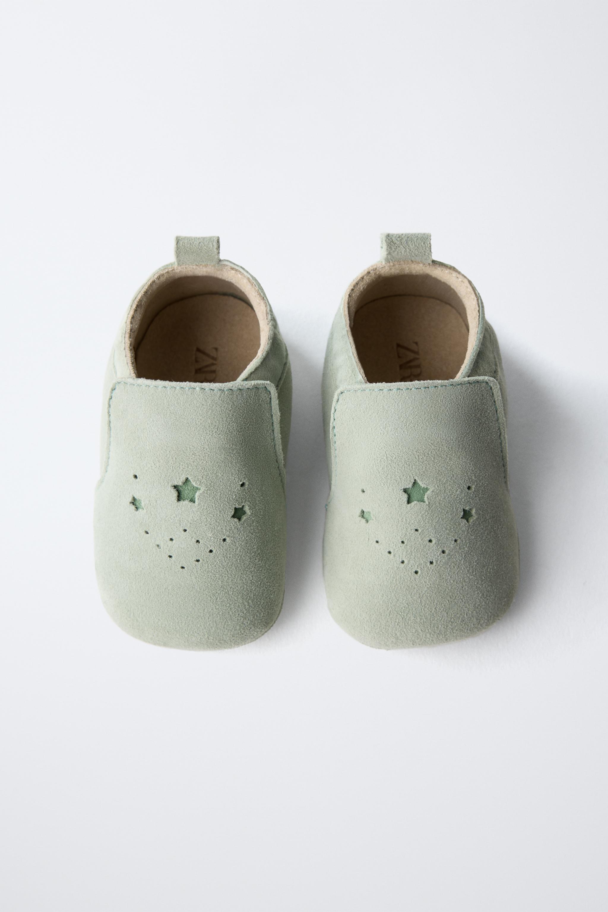 CHAUSSURES EN CUIR