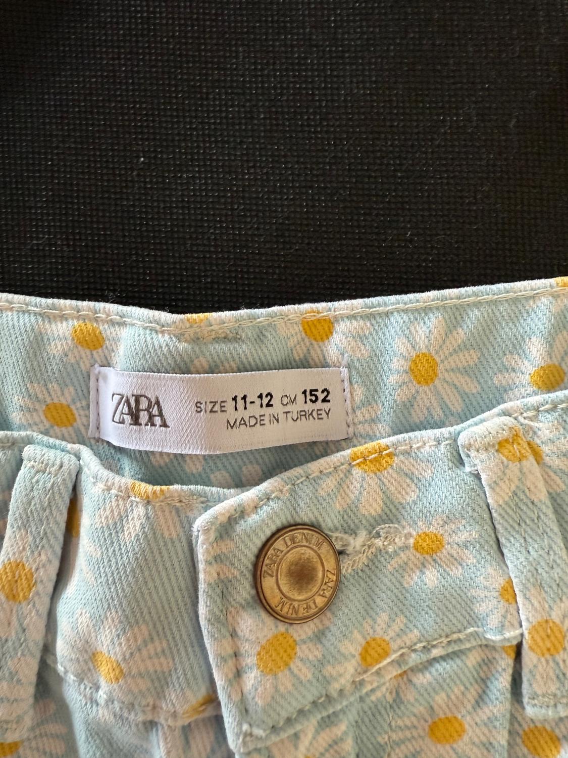 FRAYED DAISY SHORTS - Image 3