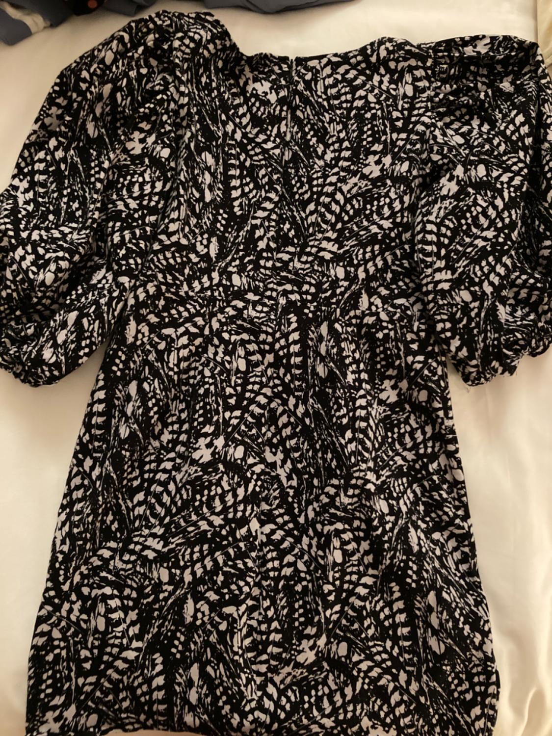 SHORT PRINTED DRESS - Image 2