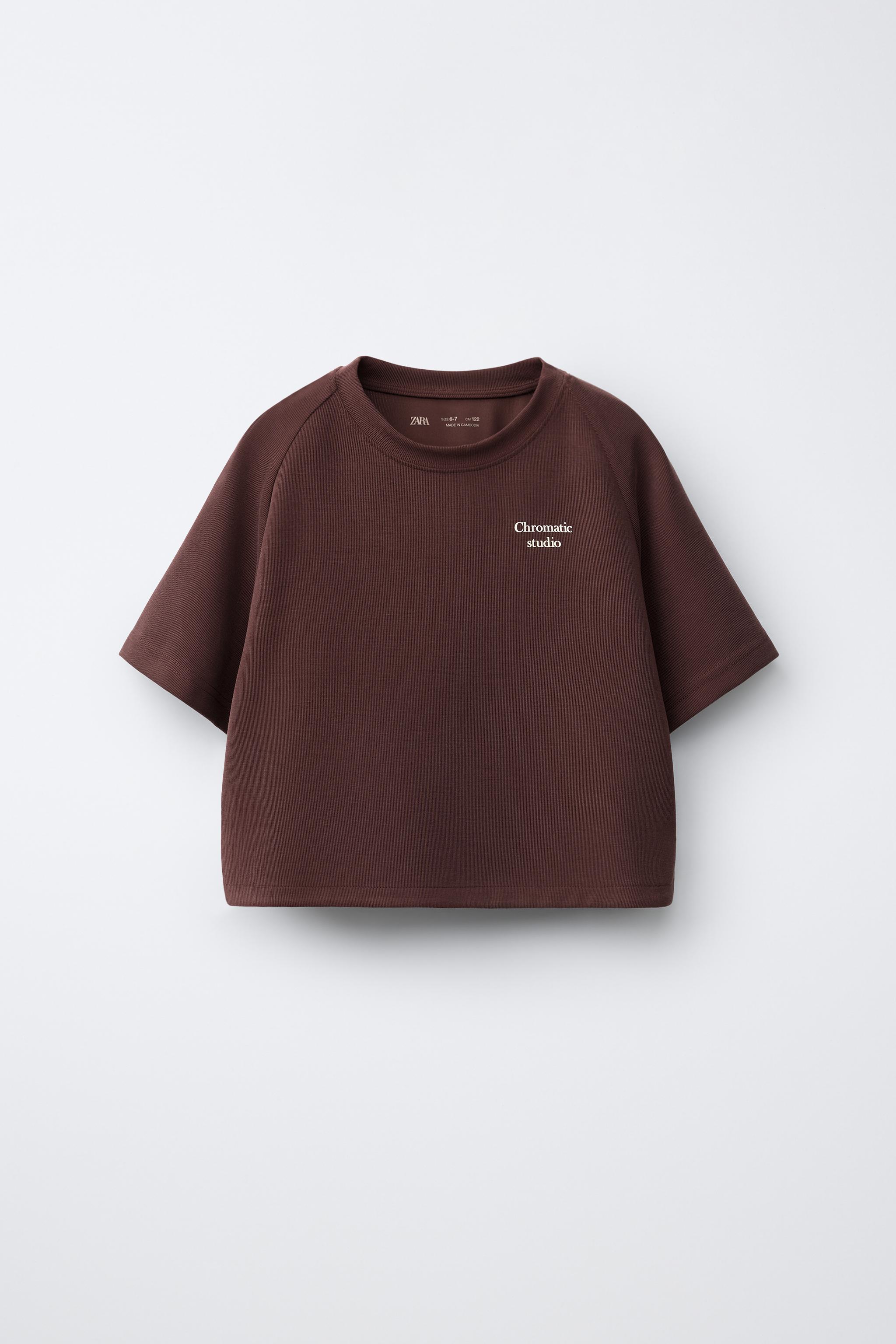 CONTRAST RAISED TEXT T-SHIRT - Burgundy | ZARA United States