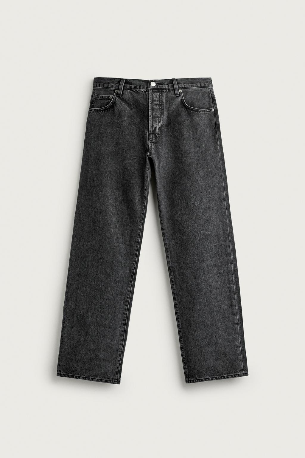 LOW-RISE SLIM STRAIGHT FIT JEANS