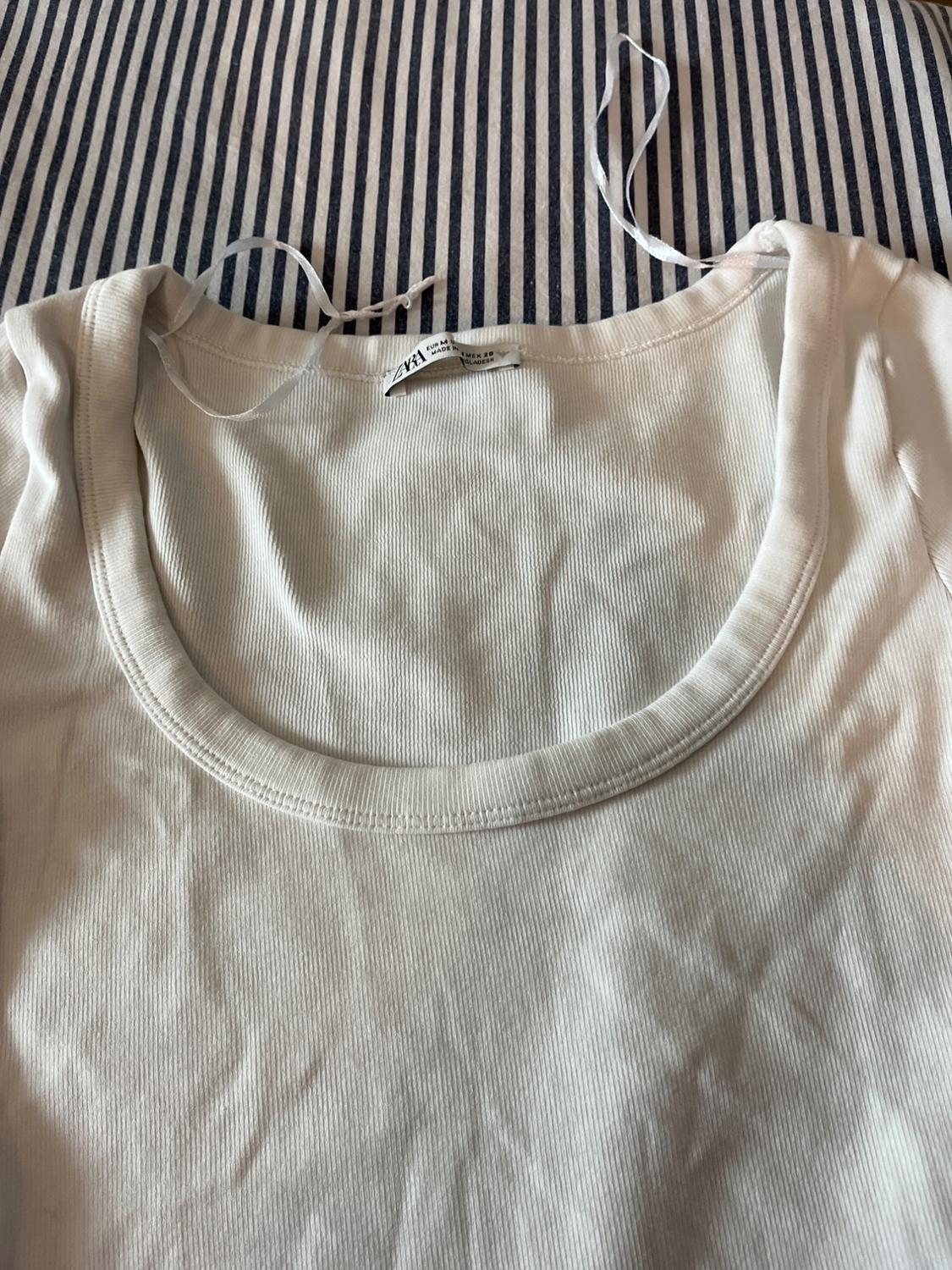 RIBBED ROUND NECK T-SHIRT - Image 3