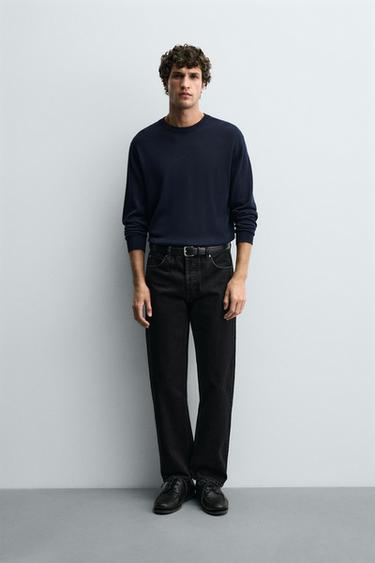 REGULAR STRAIGHT FIT JEANS - Black by Zara