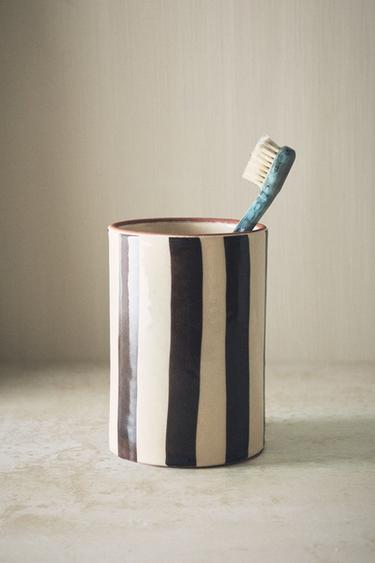 BROWN STRIPED TOOTHBRUSH HOLDER - Brown by Zara - Image 4
