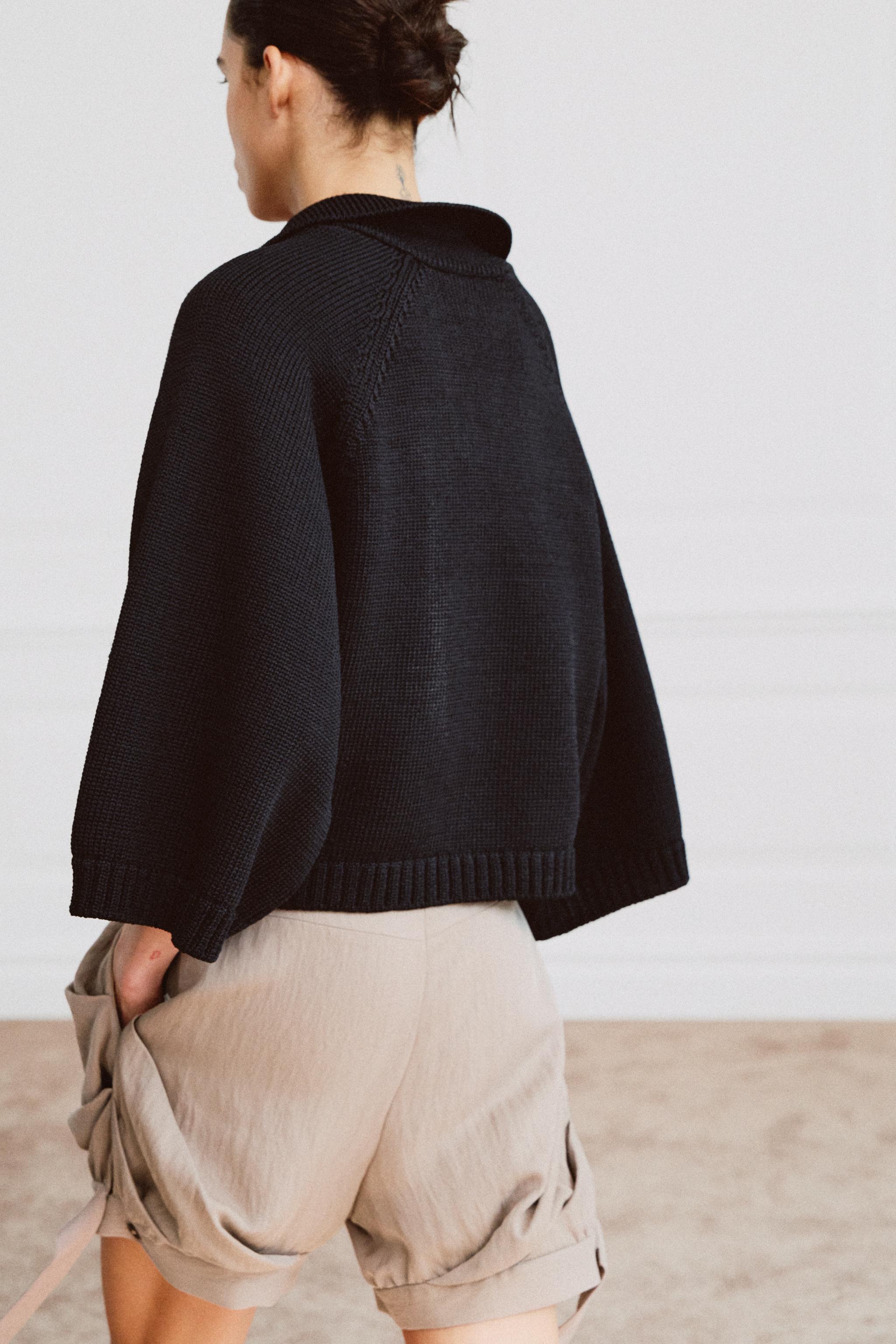 KNIT POLO SWEATER
