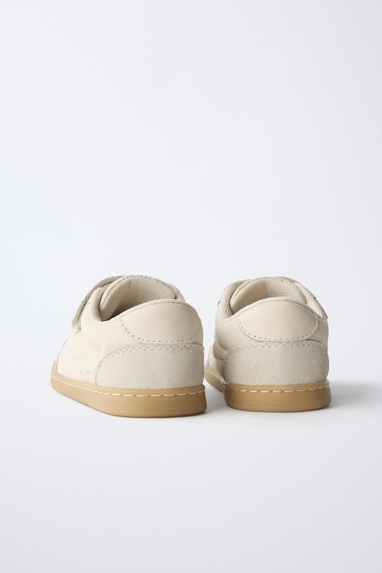 Zapatillas retro barefoot 7