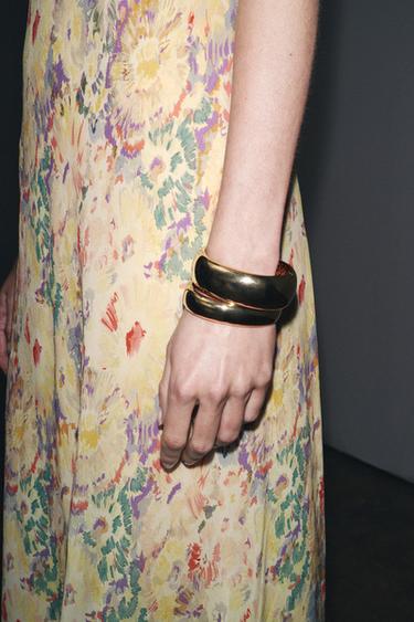 حزمة من سوارين معدنيين - ذهبي by Zara