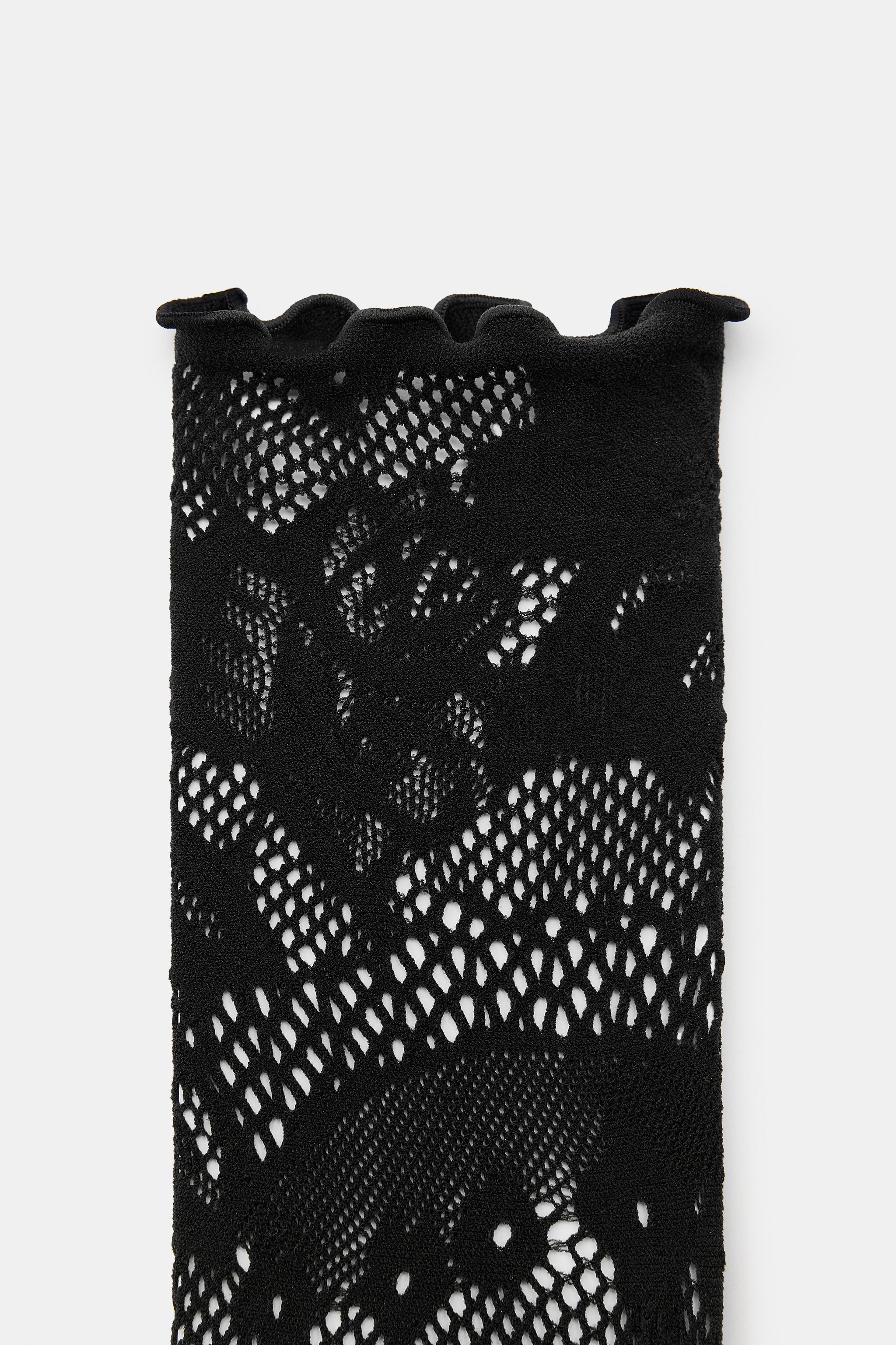 SEAMLESS LACE SOCKS