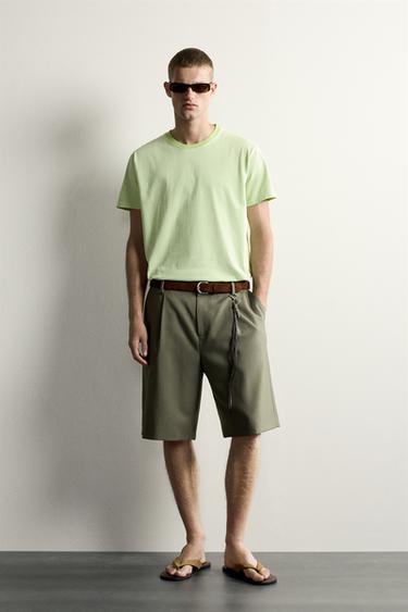 ФУТБОЛКА RELAXED FIT С КОНТРАСТНЫМ ВЫРЕЗОМ — ЛАЙМОВЫЙ от Zara