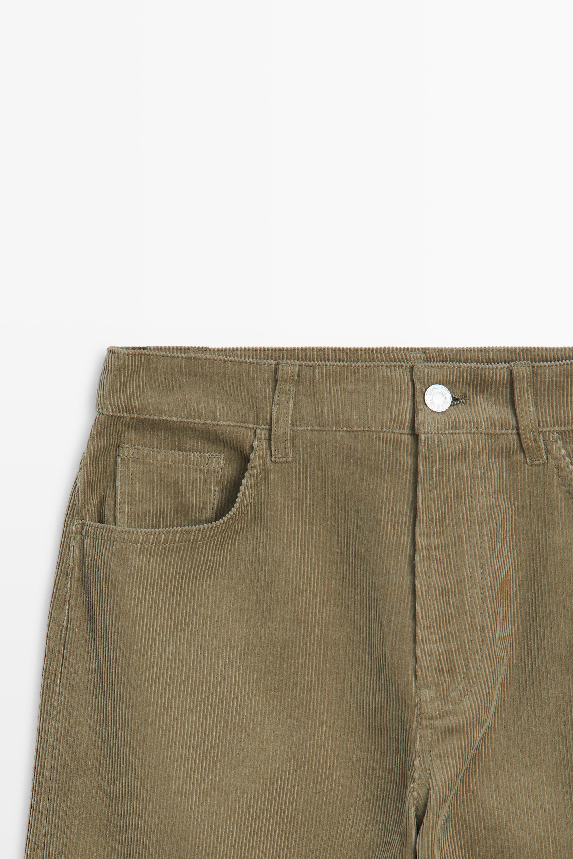 Mid-waist loose fit corduroy pants