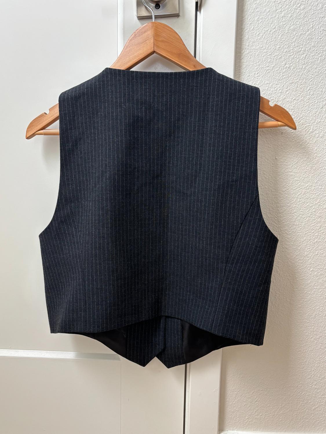 CROPPED TAILORED VEST - Image 2