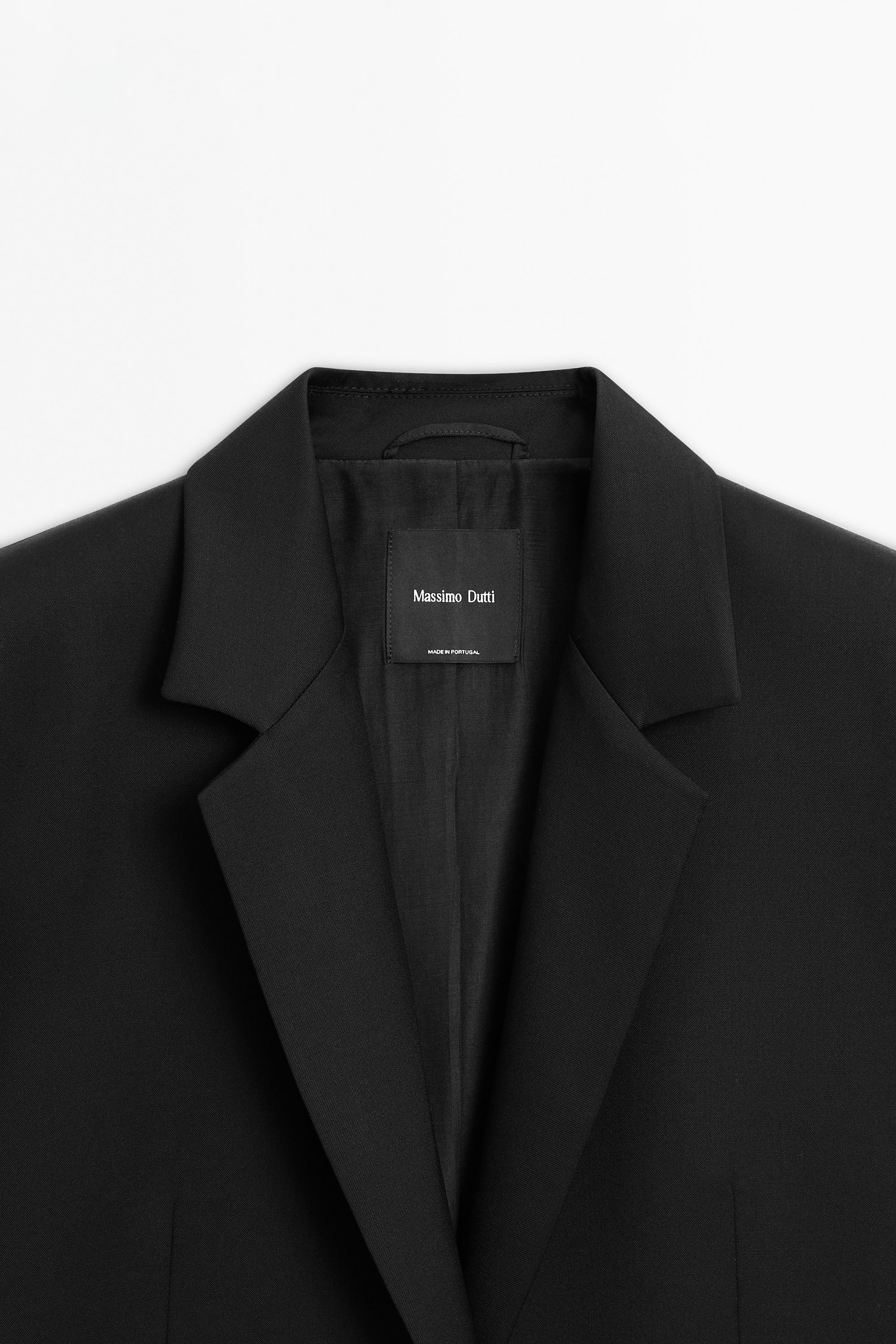 100% extra fine wool two-button blazer