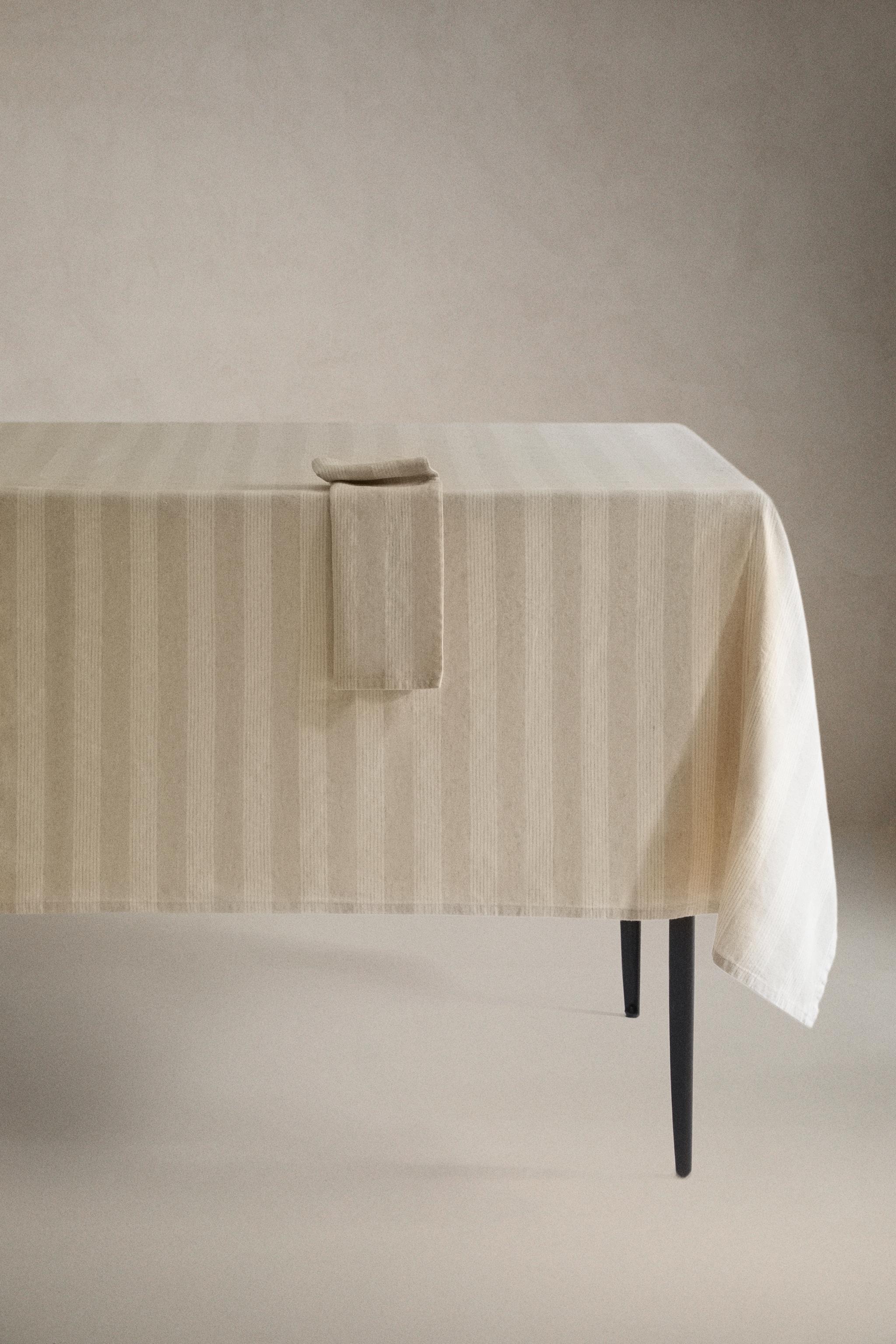 FADED LINEN STRIPED TABLECLOTH