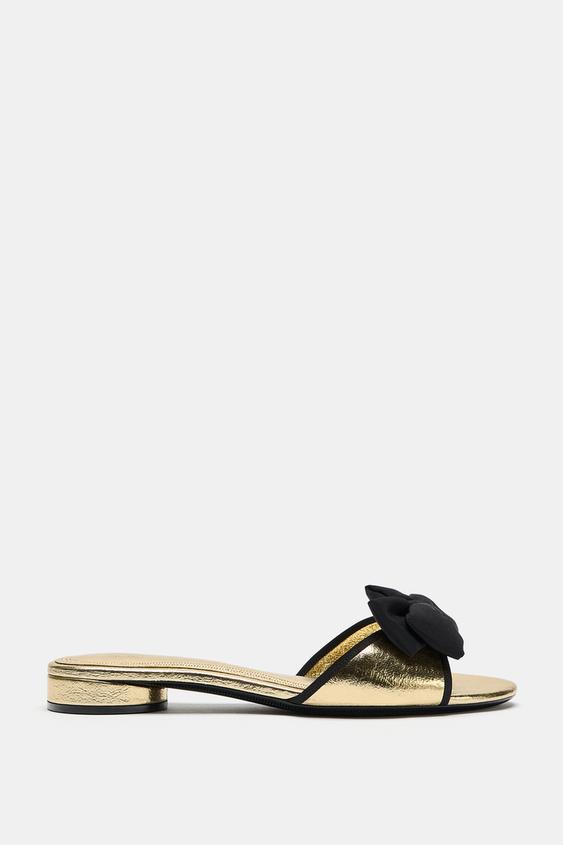 Zara METALLIC FLAT SANDALS WITH BOW DETAIL - Gold - Image 0
