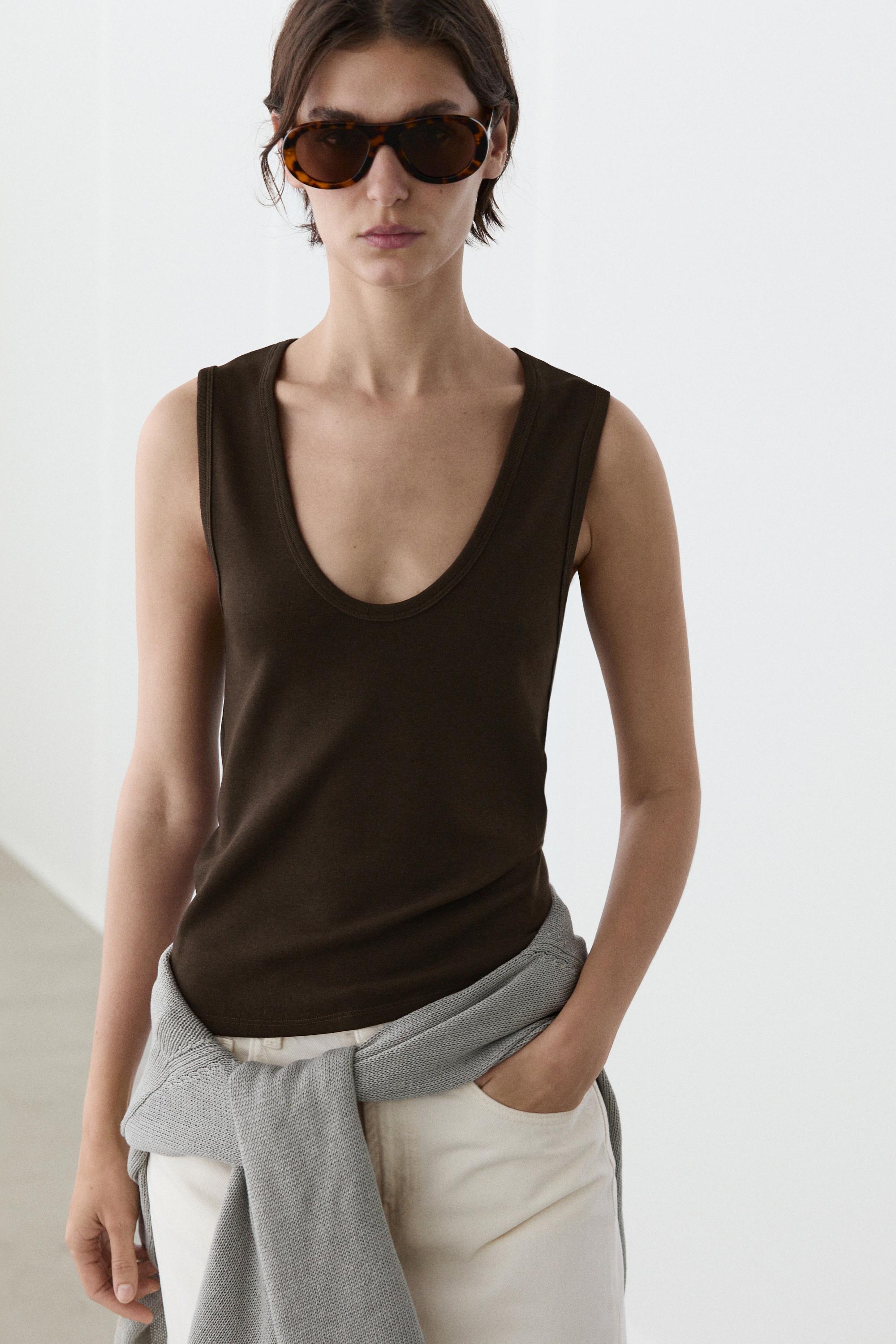 Cotton blend V-neck top — Dark brown