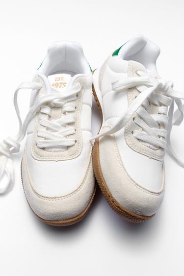 حذاء رياضي منجد - أبيض الخاص بـ Zara