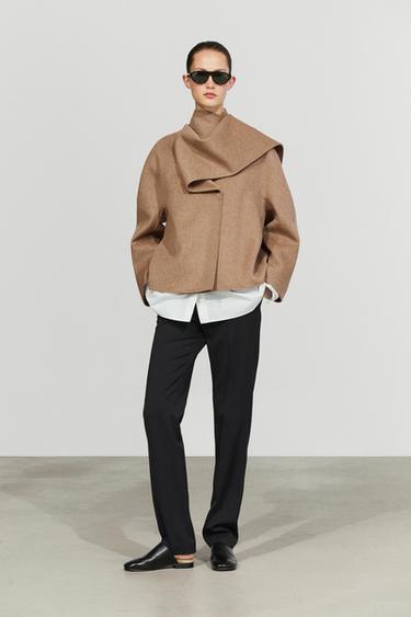 Short coat with scarf detail — Black gold 1