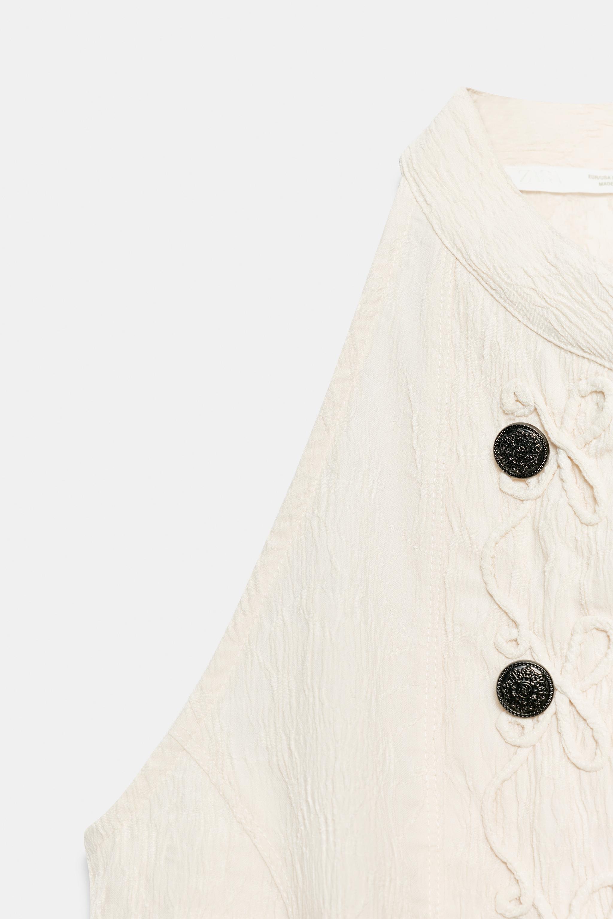 HALTER NECK VEST