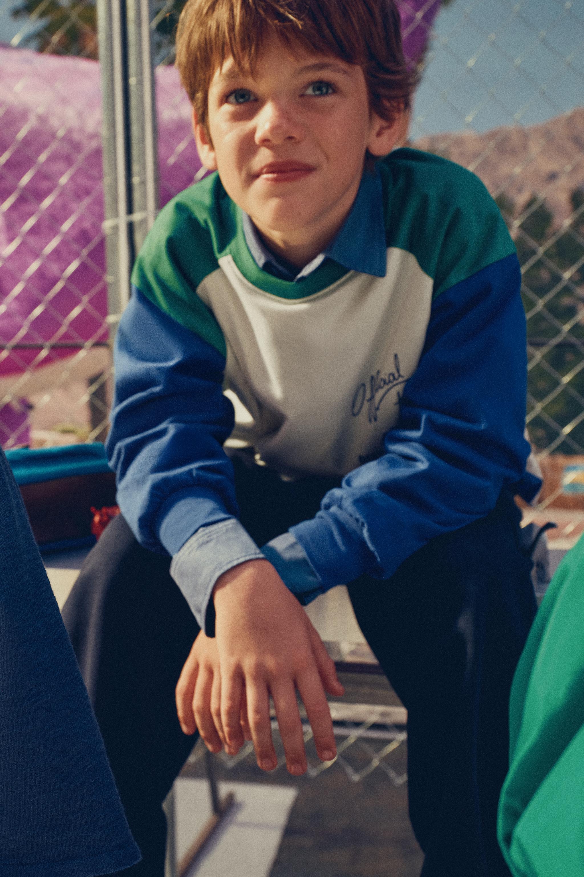 T-SHIRT IMPRIMÉ COLOR BLOCK