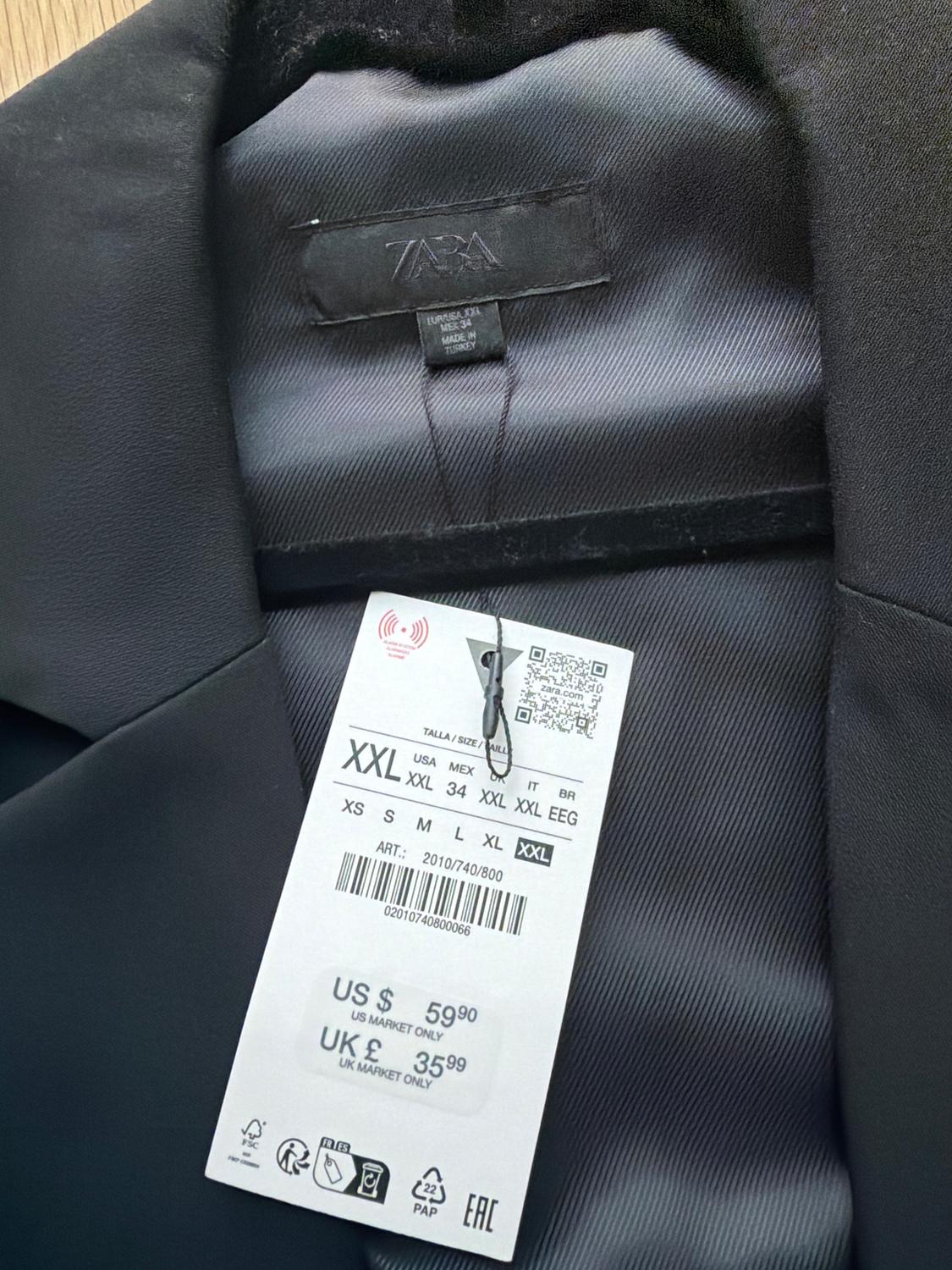SHORT LAPEL VEST - Image 2