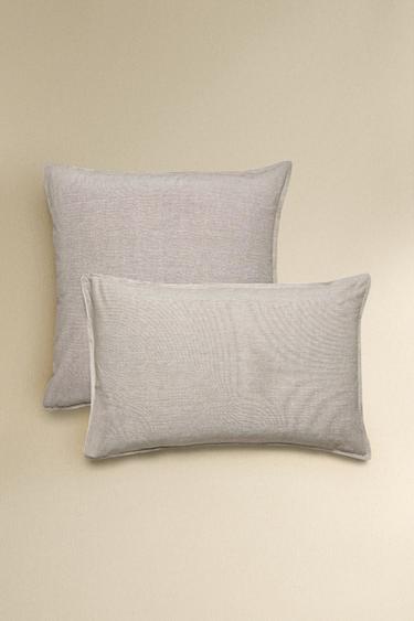 FRONHA DE TRAVESSEIRO LISTRADA REVERSÍVEL - Cinzento da Zara - Imagem 0