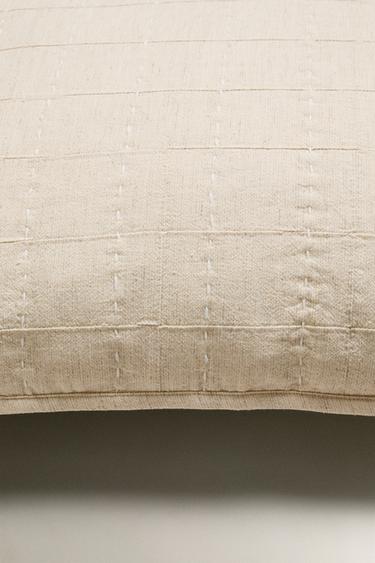 COUSSIN PATCHWORK - Beige clair de Zara - Image 2