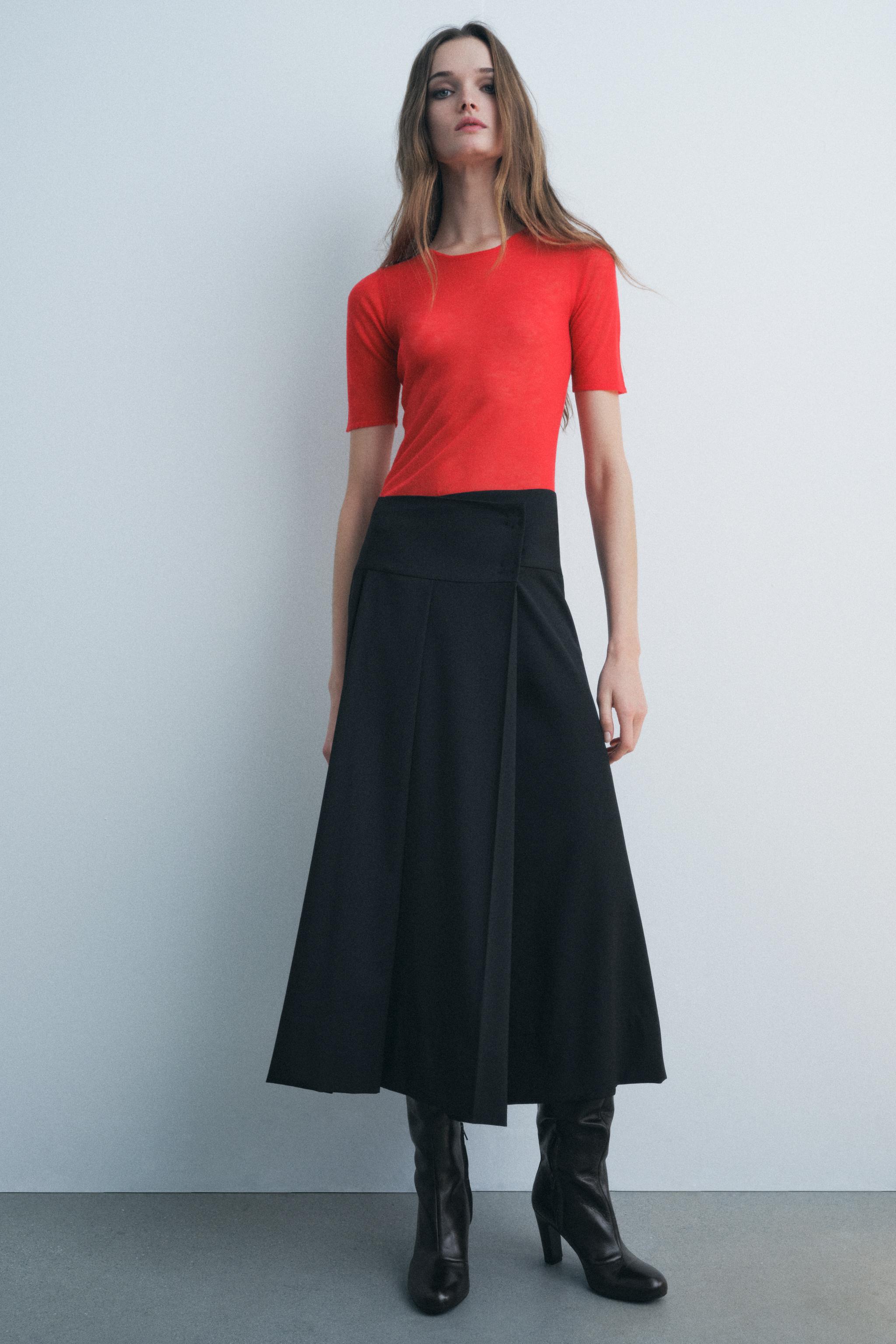 Women s Black Skirts Explore our New Arrivals ZARA Canada