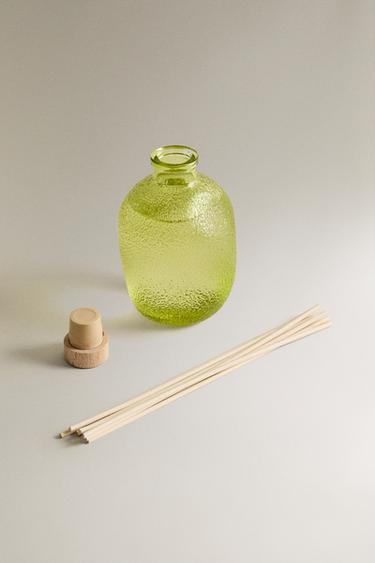 (435 ML) LIME & PEPPERMINT REED DIFFUSERS - Fluorescent lime by Zara
