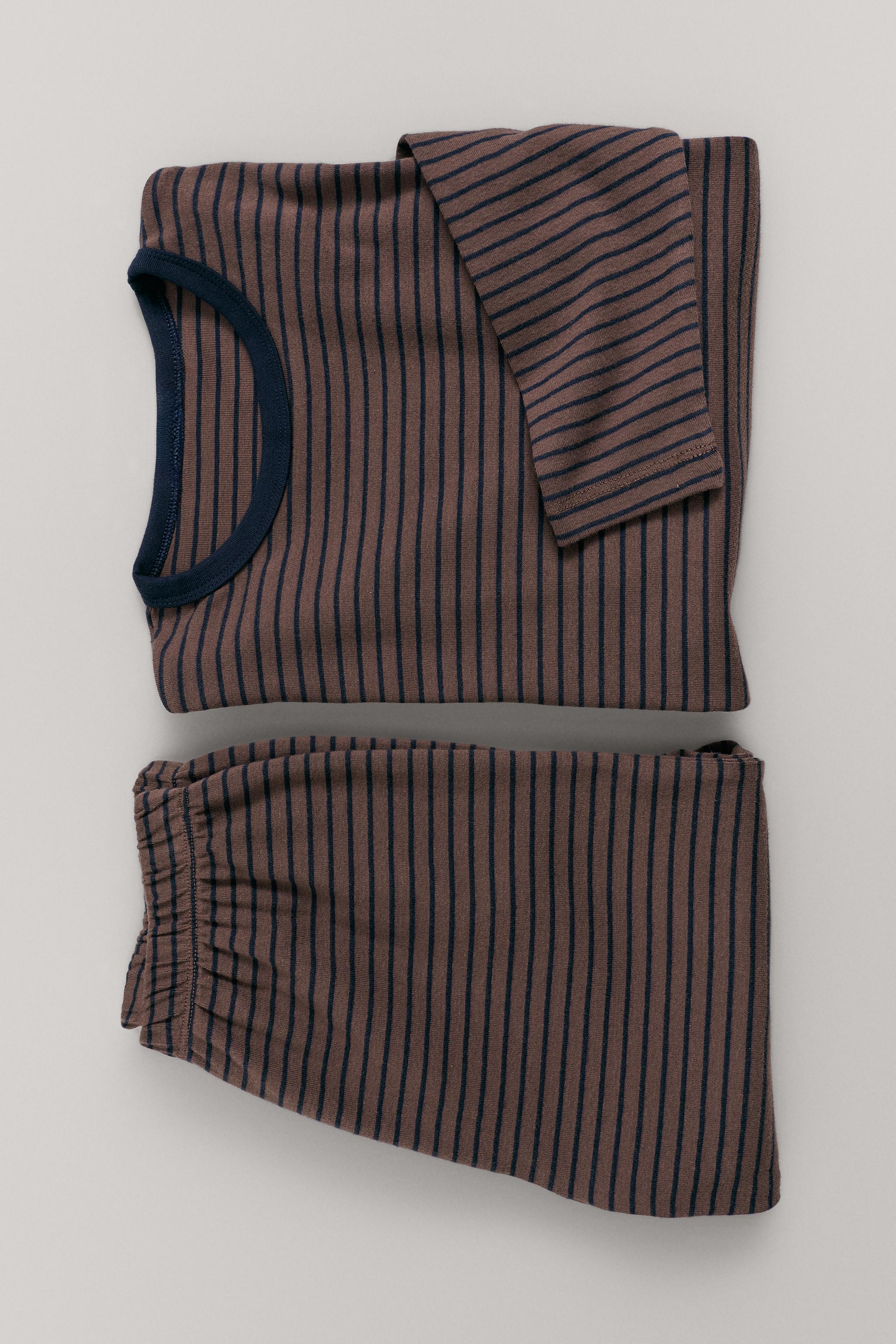 6-14 YEARS/ STRIPED PRINT PYJAMAS — Brown