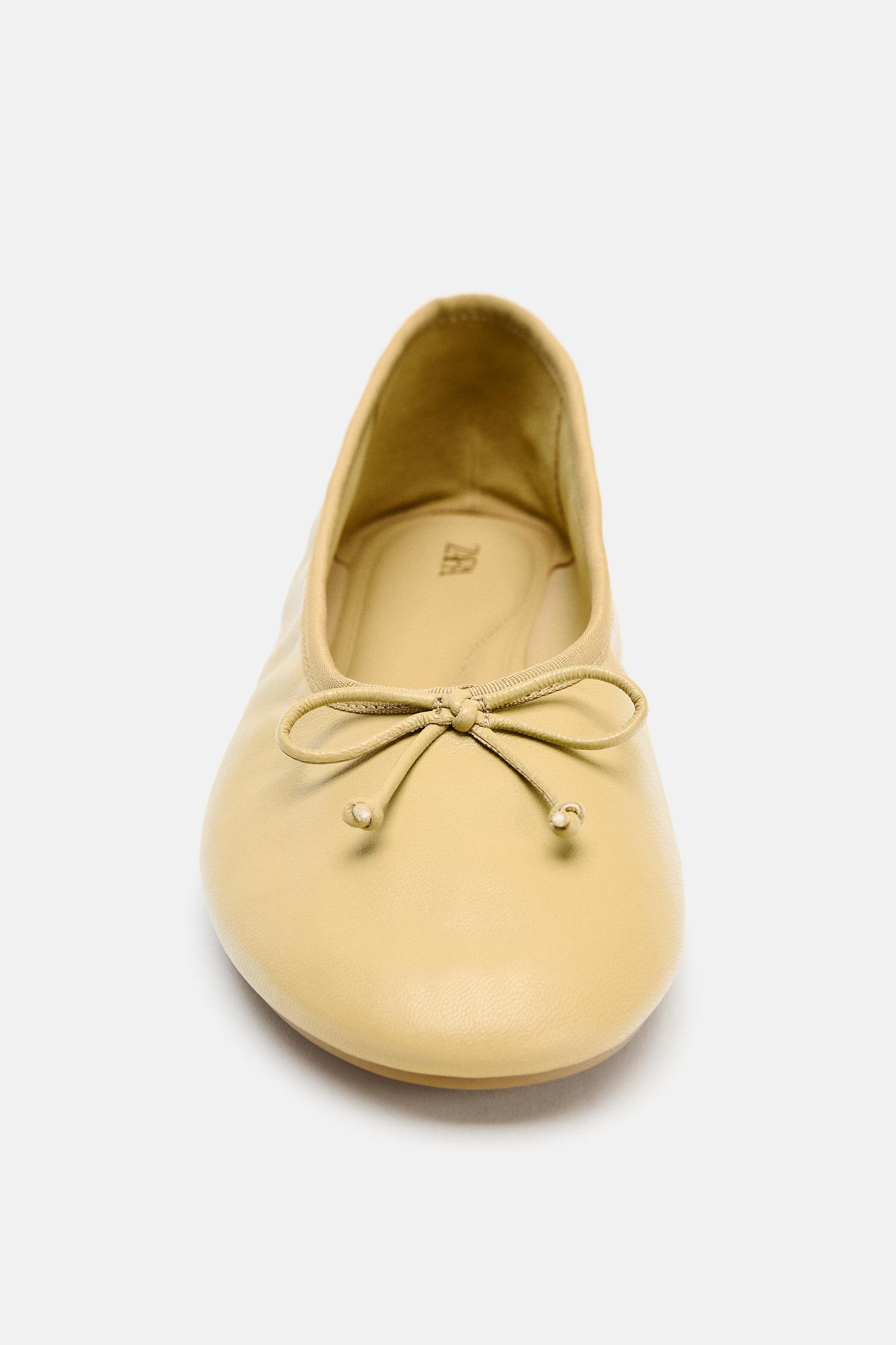 ZARA　ザラ　リボン&amp;パール　バレーシューズ　パンプス ZARA - ZARAリボンパールパンプスの通販 by MOMO's shop｜ザラならラクマ