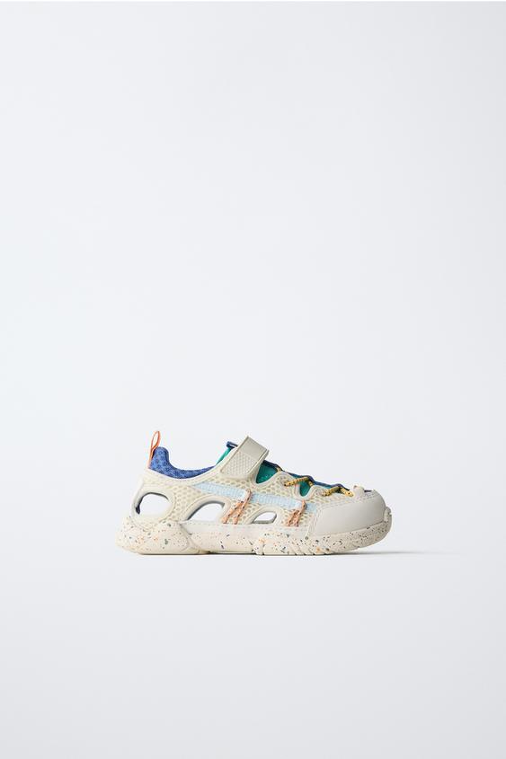 حذاء رياضي مفتوح BAREFOOT - أبيض الخاص بـ Zara - صورة 0