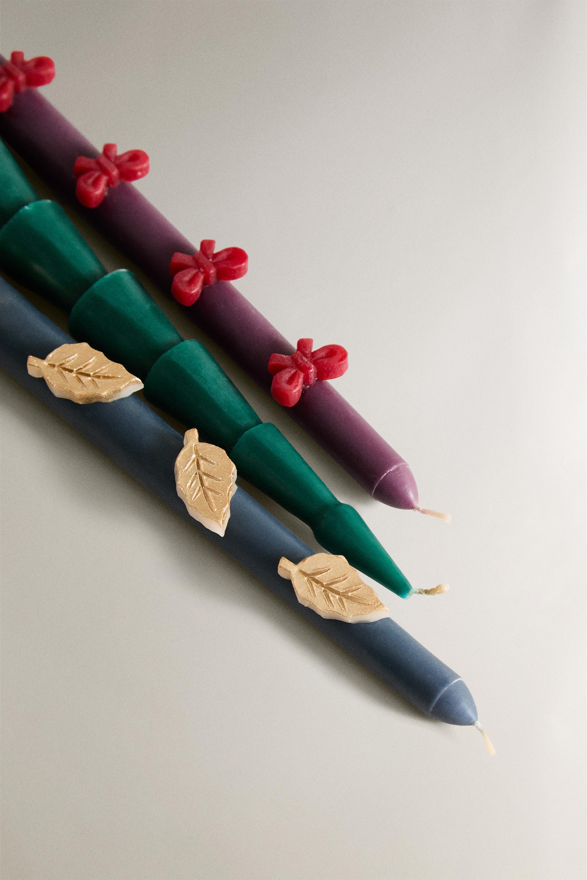 SET OF GINGERBREAD SCENTED CANDLES (SET OF 3)