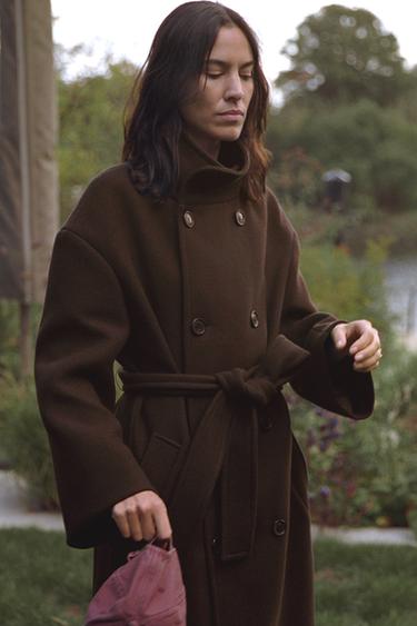 ABRIGO OVERSIZE CON LANA ZW COLLECTION - Chocolate de Zara - Imagen 0