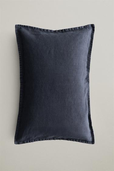 HOUSSE DE COUSSIN LIN DÉLAVÉ - Bleu moyen de Zara - Image 4