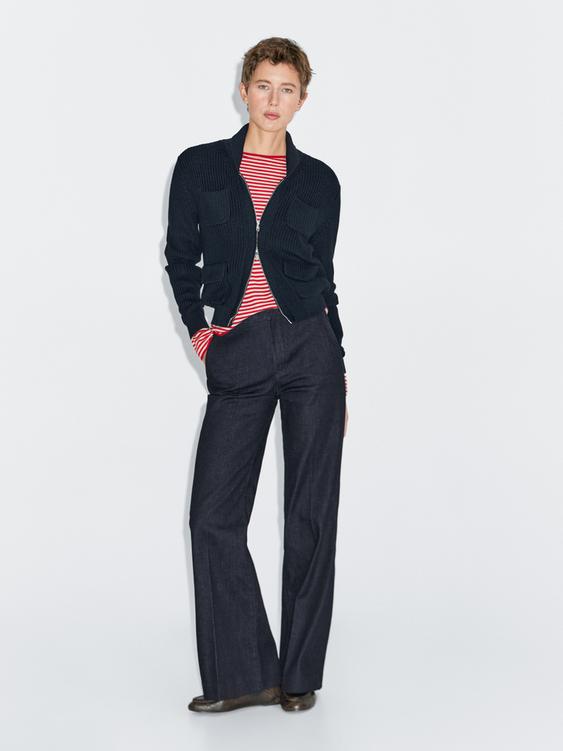 Flared high-waist jeans