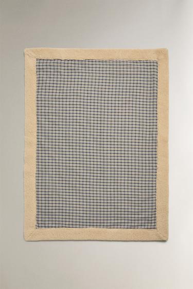 بطانية للحيوانات الأليفة بمربعات فيشي - أزرق الخاص بـ Zara - صورة 0