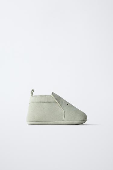 ZAPATO PIEL - Azul Celeste de Zara