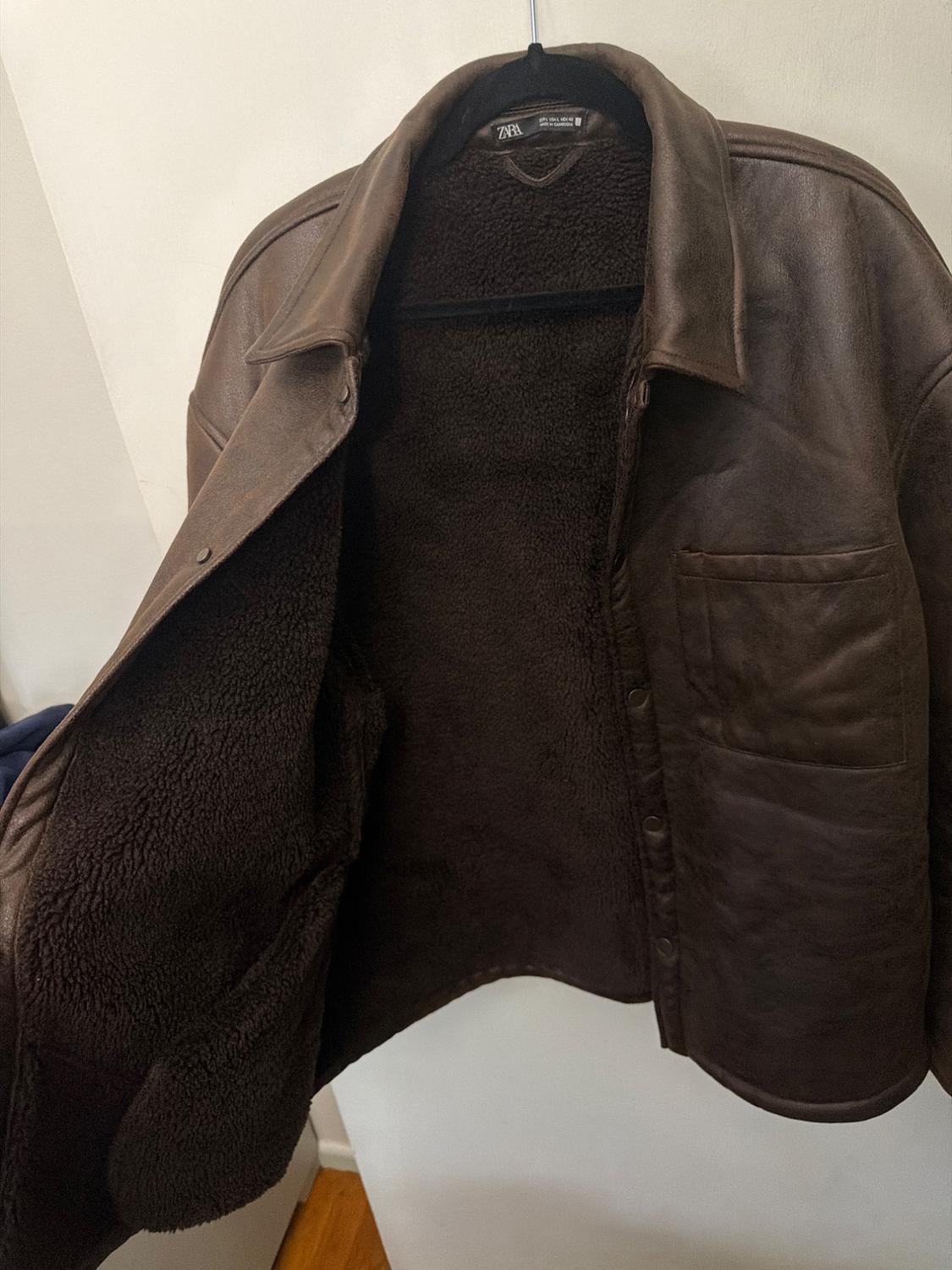 LEATHER JACKET WARM AND RELAXED FIT - Image 5