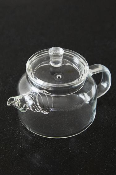 BOROSILICATE TEAPOT WITH FILTER - 990 by Zara